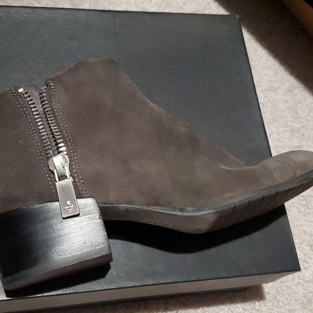 Kenneth Cole ankle boots